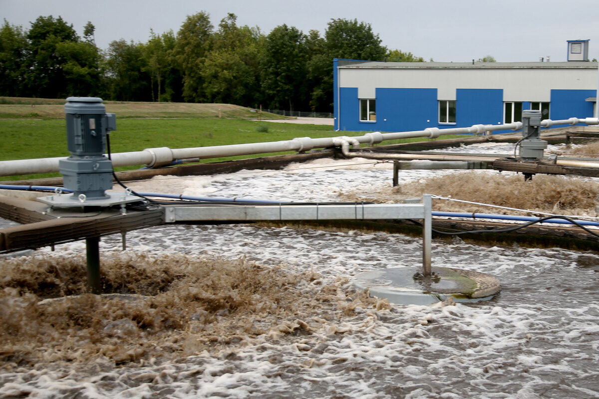 impacto detergente en aguas residuales